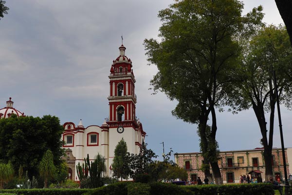 tour-puebla-Plaza-Central-Cholula-005