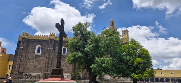 tour-puebla-Plaza-Central-Cholula-017