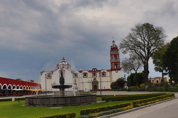 tour-puebla-Plaza-Central-Cholula-026